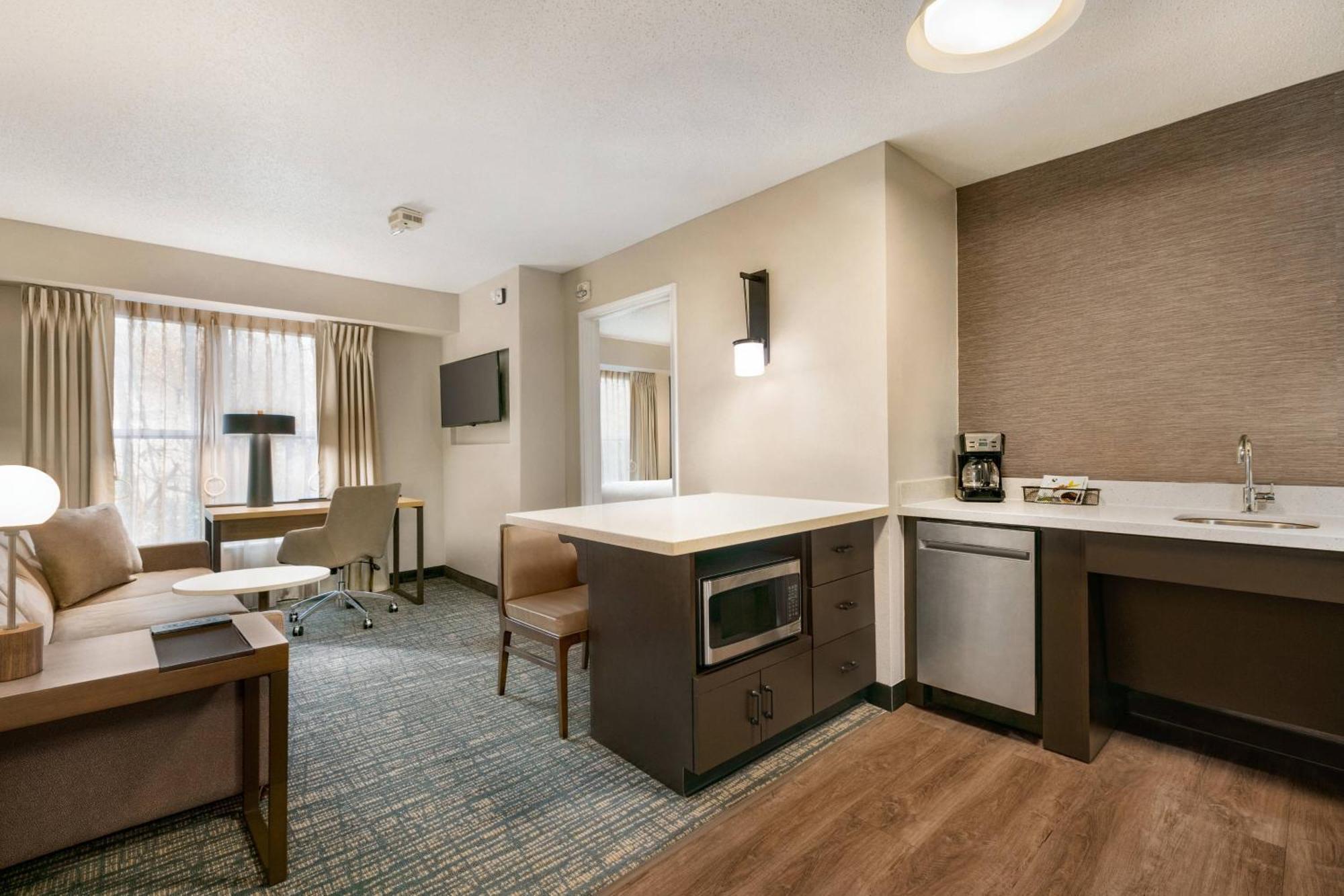 Residence Inn By Marriott West Springfield Dış mekan fotoğraf